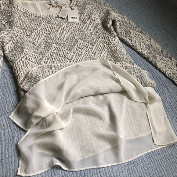 Lucky Brand Women’s Sweater Size Medium Chevron Layered White Grey Long Sleeve - Picture 9 of 16